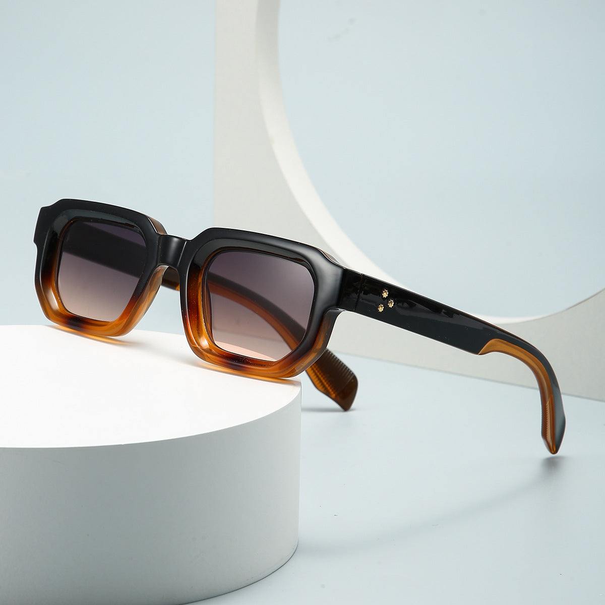 Women's Narrow Frame Vintage Sunglasses